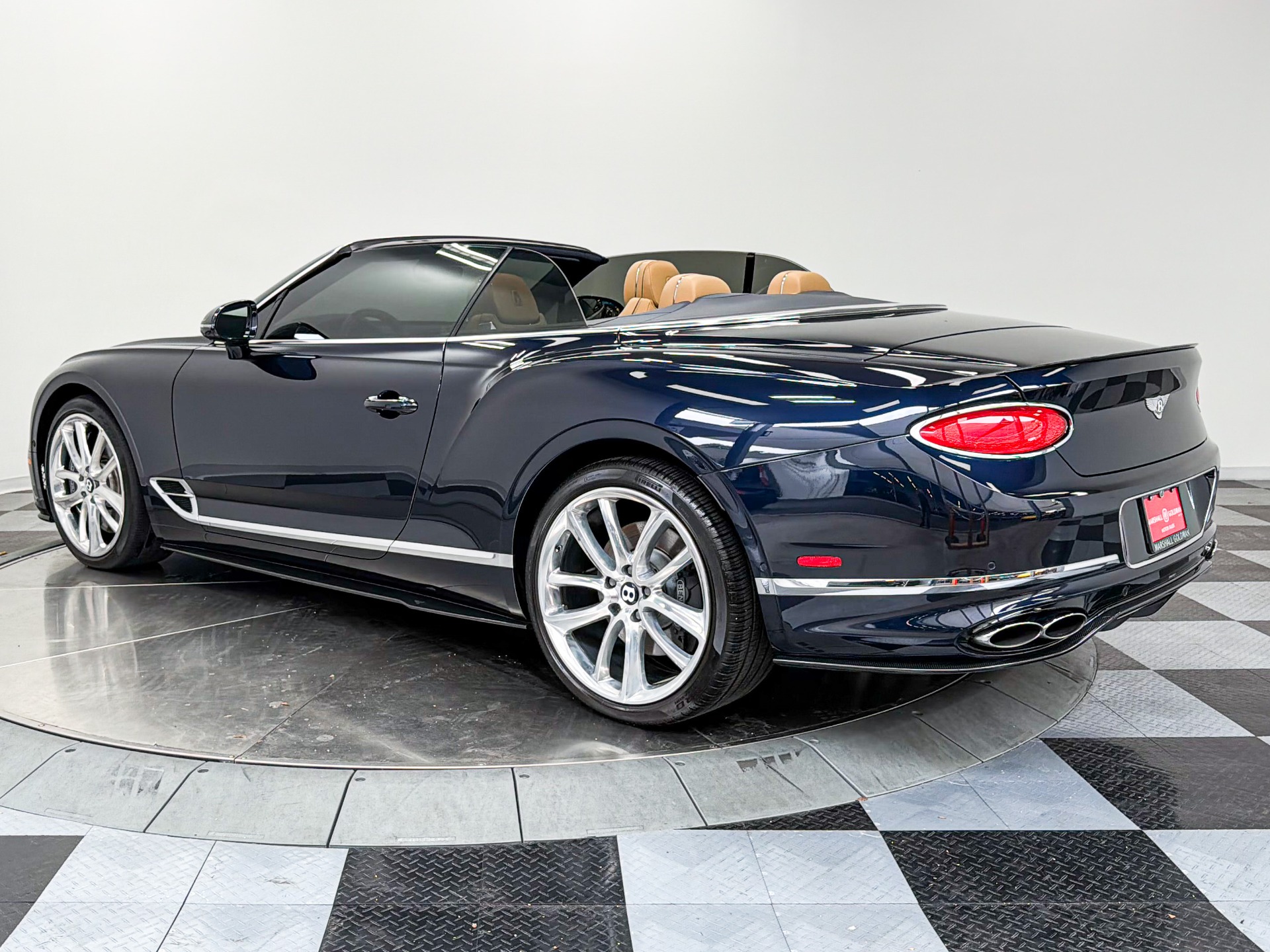 Bentley Continental GTC V8 -Mulliner Driving Specification, Touring Specification