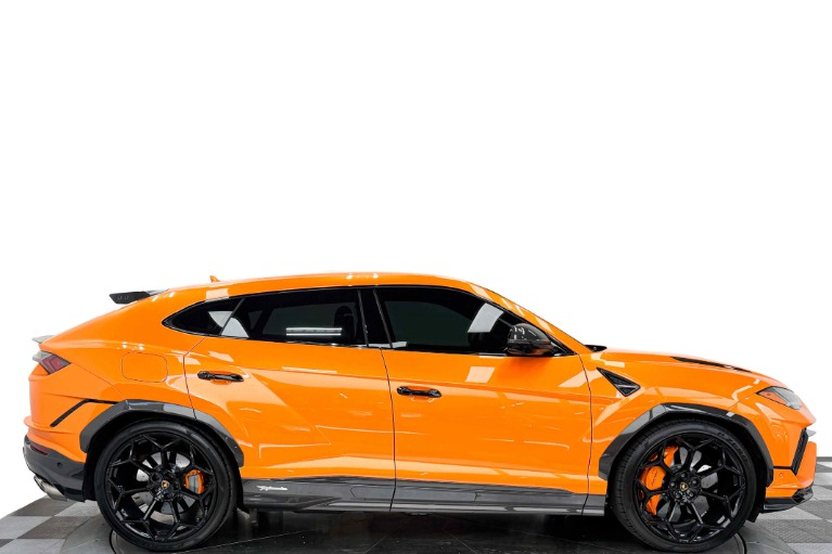 Lamborghini Urus Performante -$72K In Options, 3D Audio, Full Carbon Exterior Package
