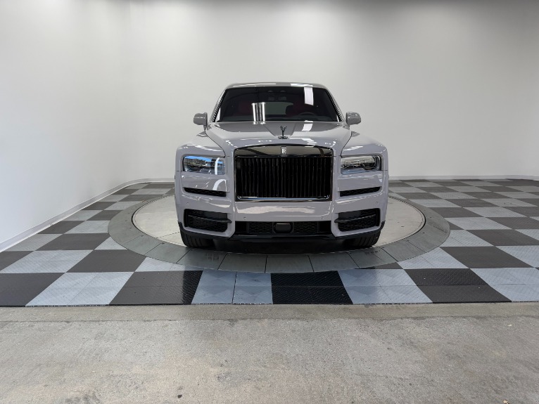 Rolls-Royce Cullinan Black Badge -Immersive Rear Seating, Rear Theatre Configuration