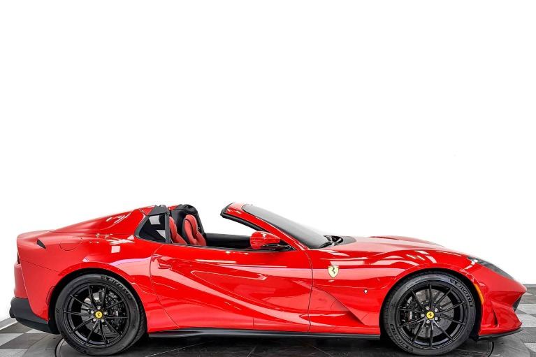 Ferrari 812 GTS -Daytona Seats, Interior Carbon, Suspension Lifter