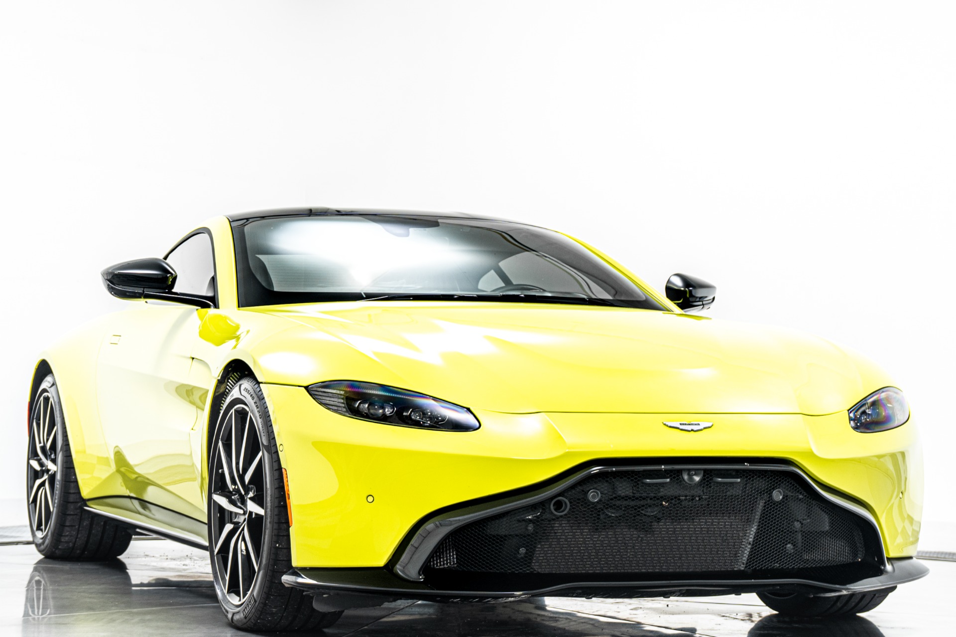 Aston Martin Vantage -Amazing Color, Low Miles