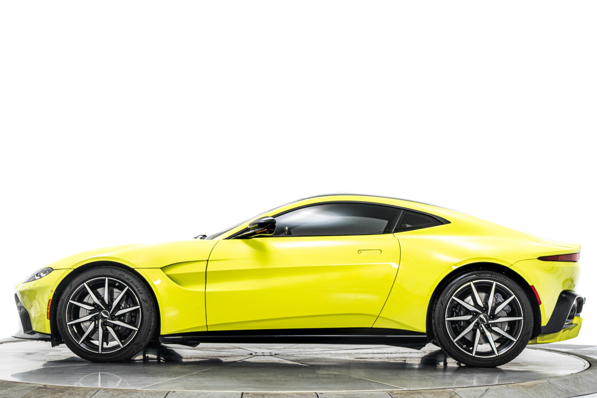Aston Martin Vantage -Amazing Color, Low Miles