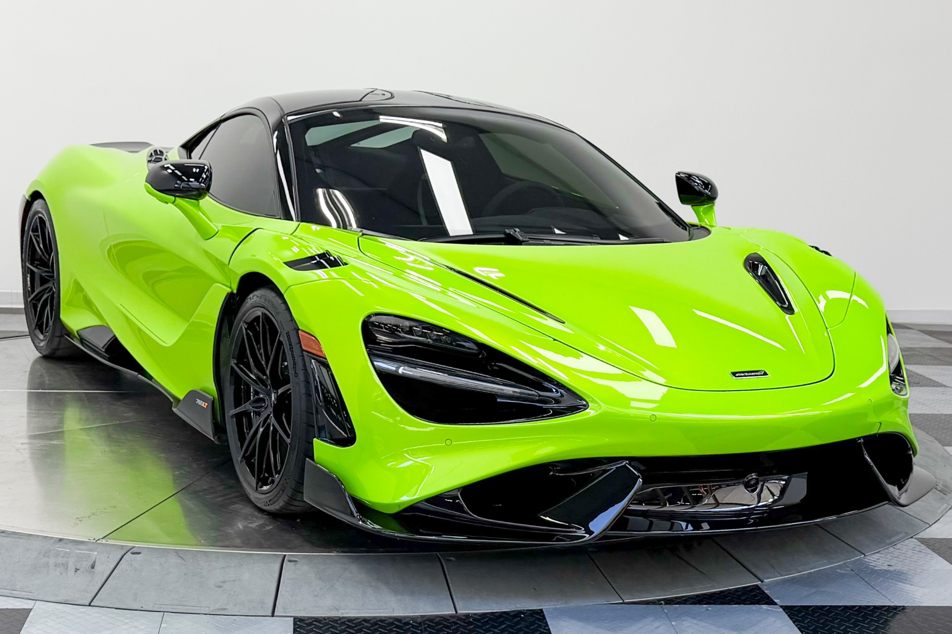 McLaren 765LT -MSO Paint, 73 Of 765 Built