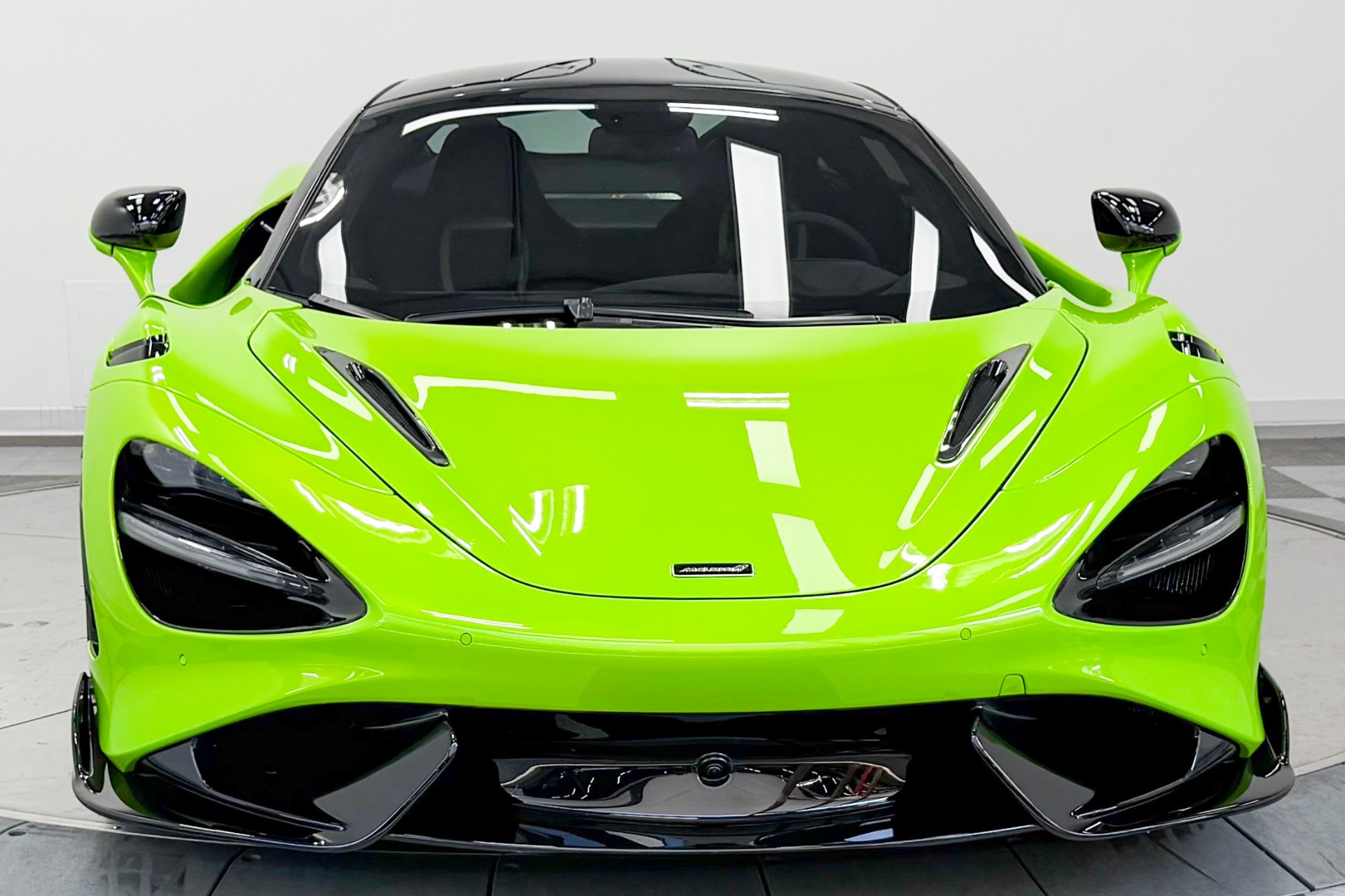McLaren 765LT -MSO Paint, 73 Of 765 Built