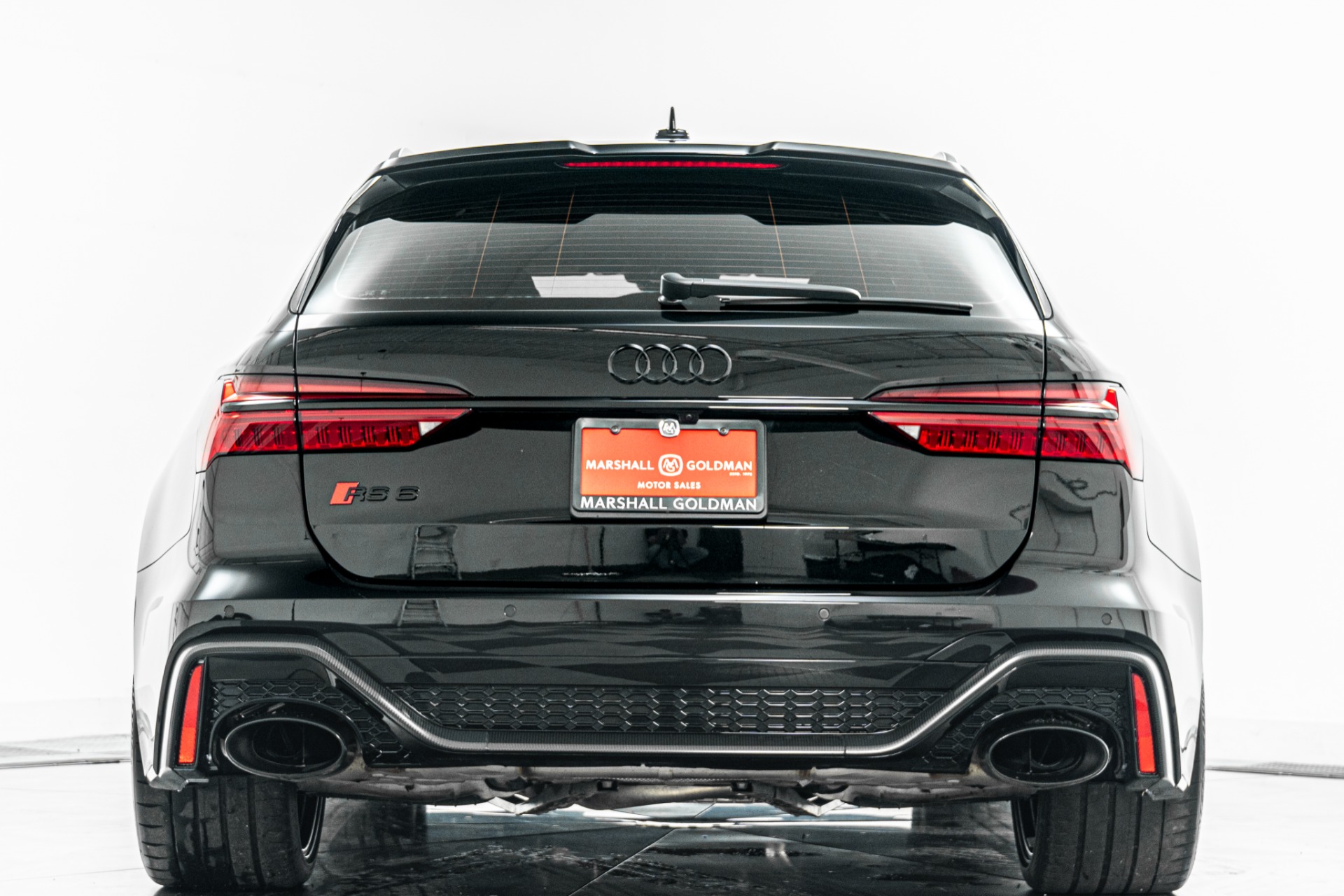 Audi RS6 Avant 4.0T Quattro Performance