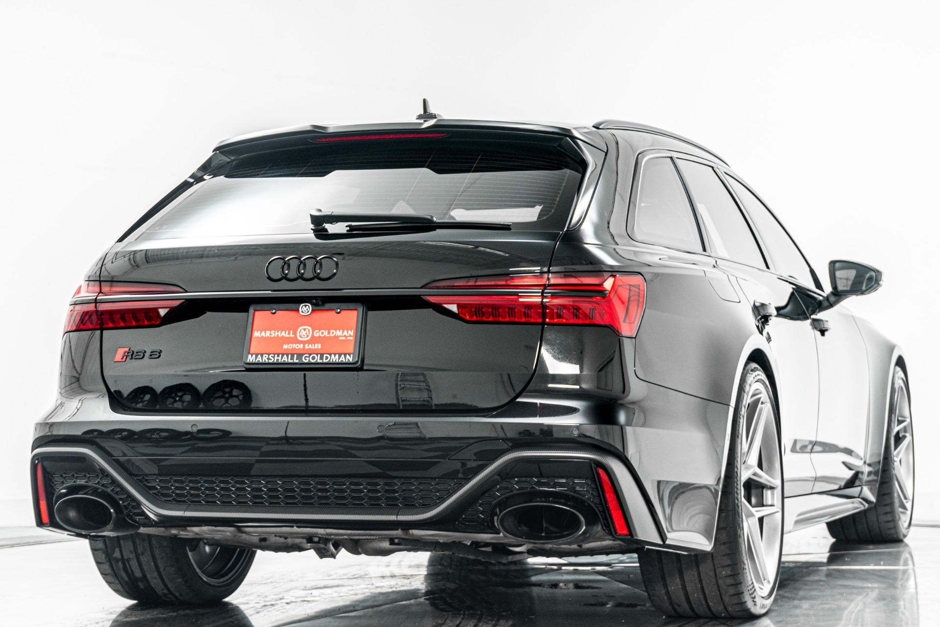Audi RS6 Avant 4.0T Quattro Performance