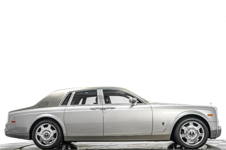 Rolls-Royce Phantom Two-Tone Exterior And Interior, Chromed Wheels