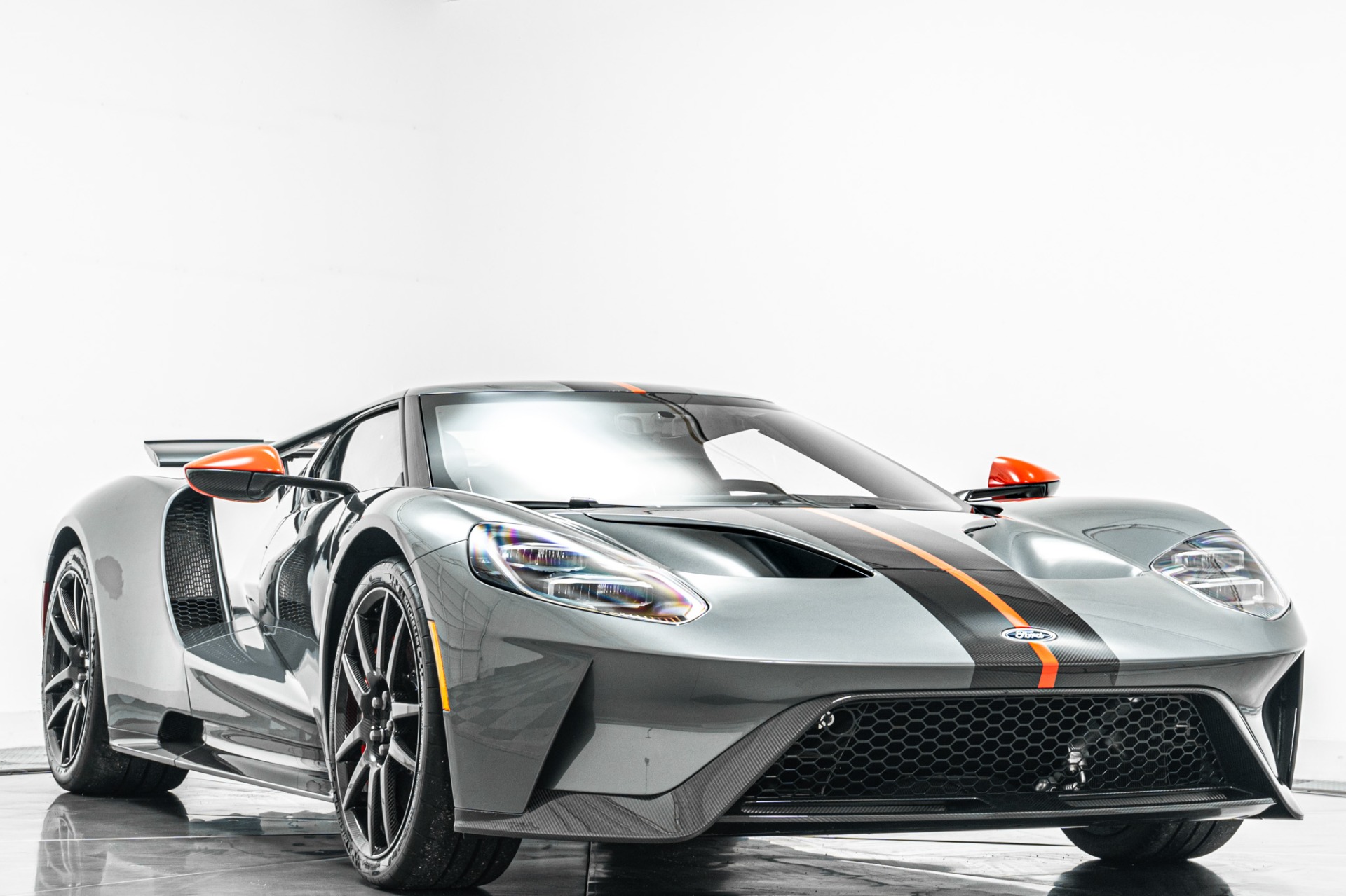 Ford GT -Carbon Package, 359 Miles, As New