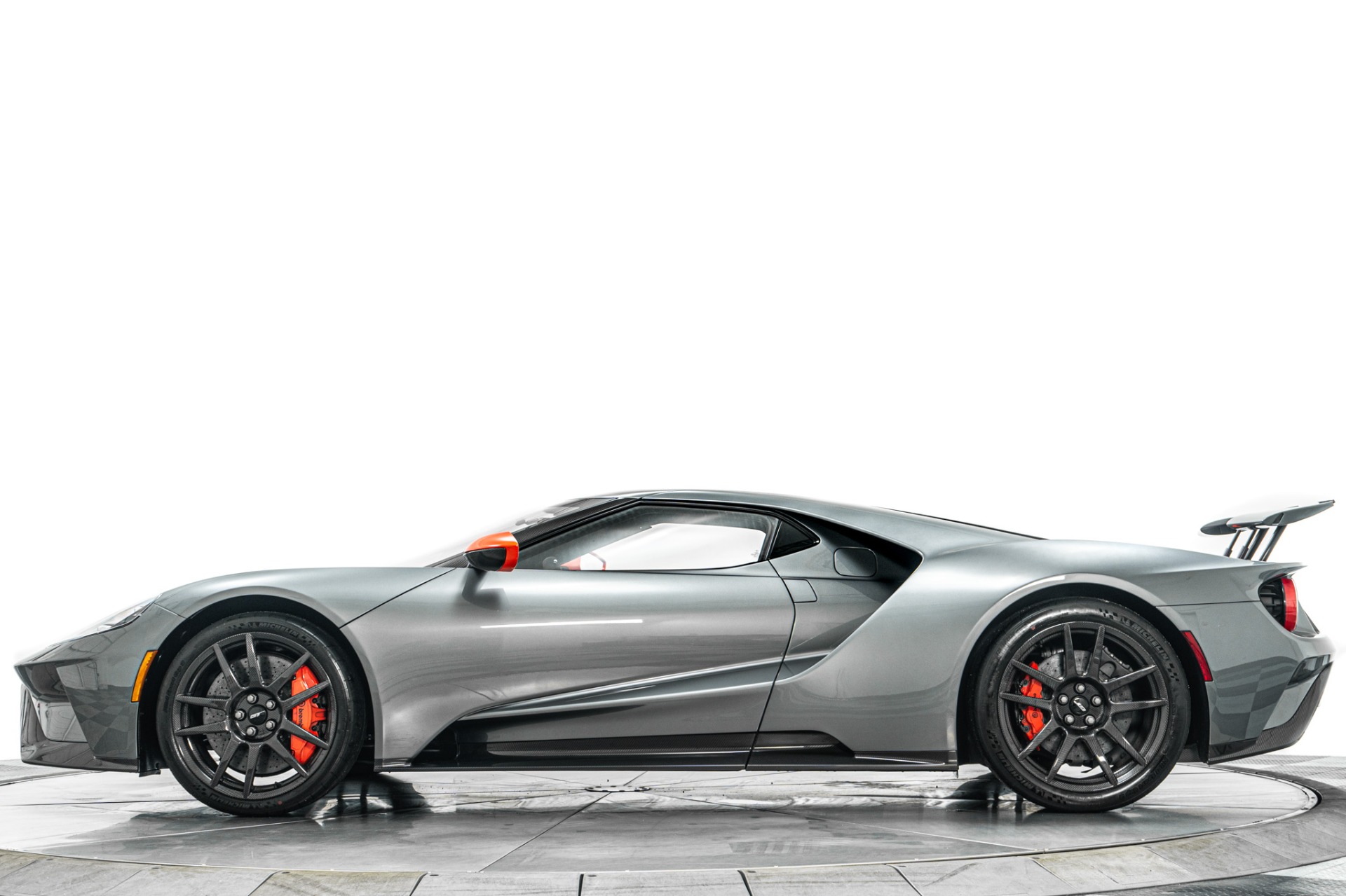 Ford GT -Carbon Package, 359 Miles, As New