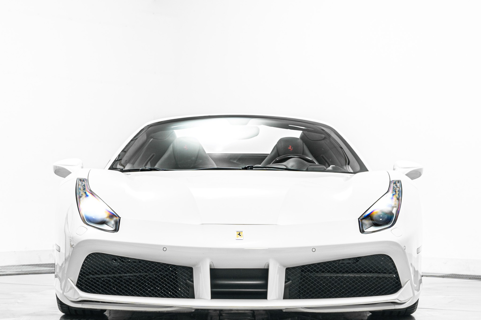 Ferrari 488 Spider -Carbon Fiber Driving Zone, Daytona Seats