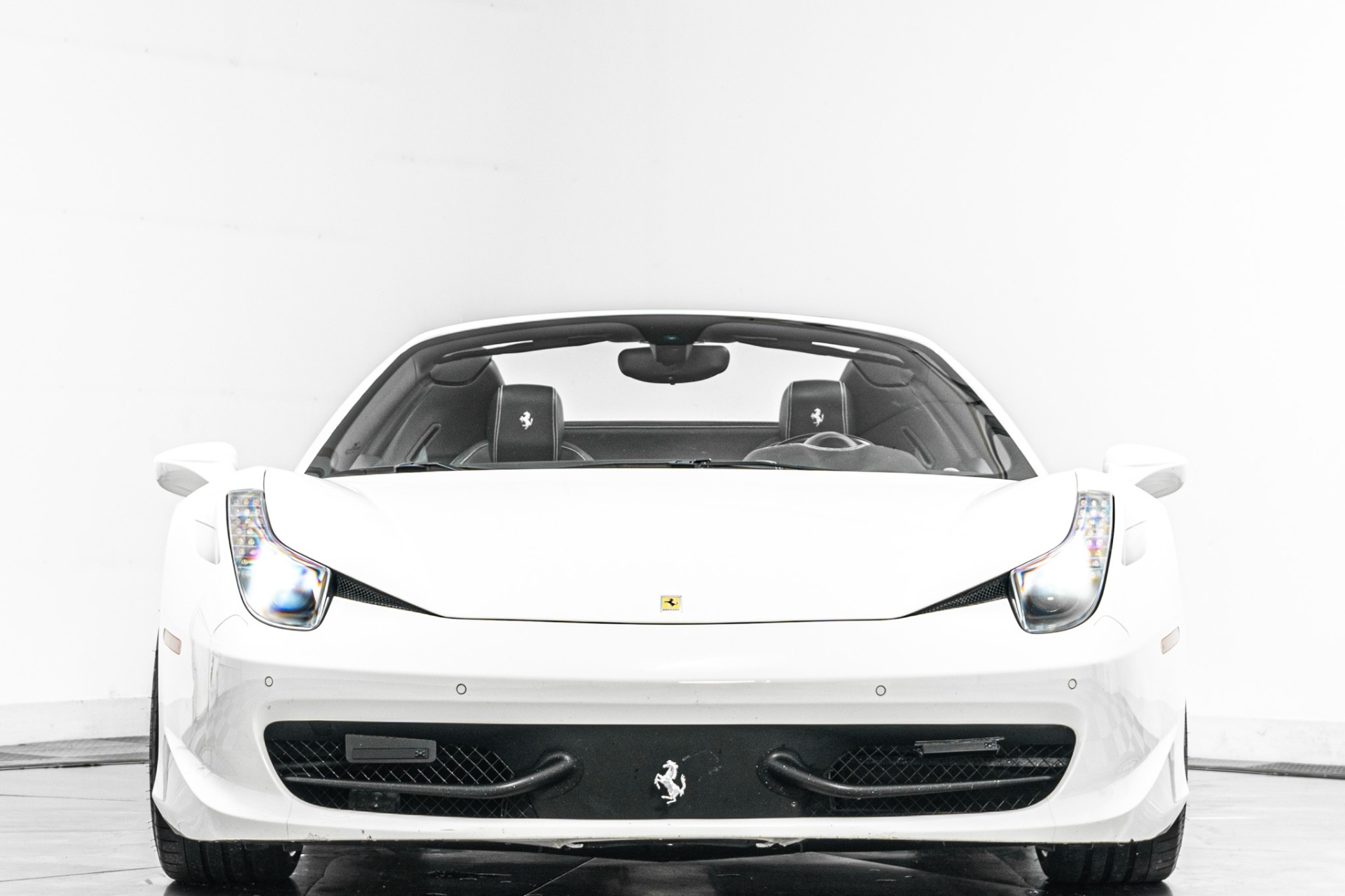 Ferrari 458 Spider -Daytona Seats, Forged Wheels, Sport Exhaust