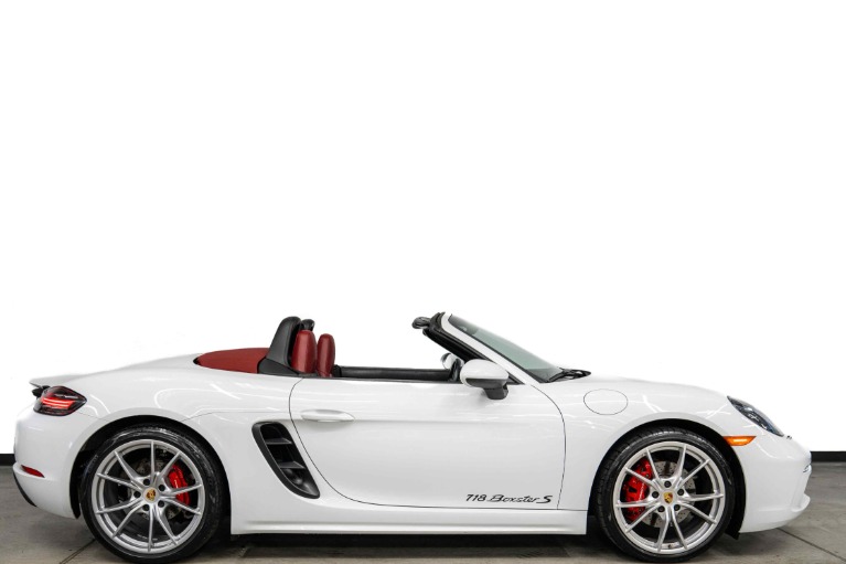 Porsche Boxster S -Premium Package, Two-Tone Interior, Carrera S Wheels