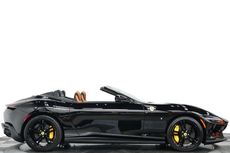 Ferrari Roma Spider -Carbon Fiber Interior Trim, Low Miles