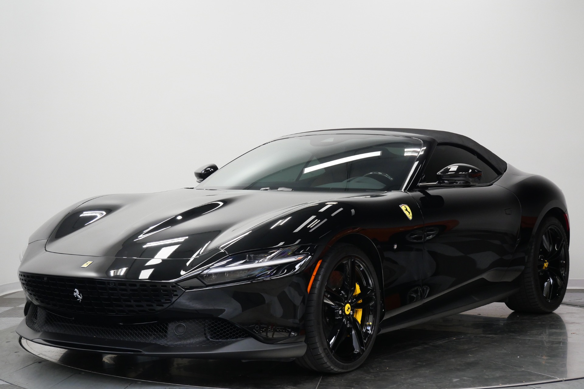 Ferrari Roma Spider -Carbon Fiber Interior Trim, Low Miles