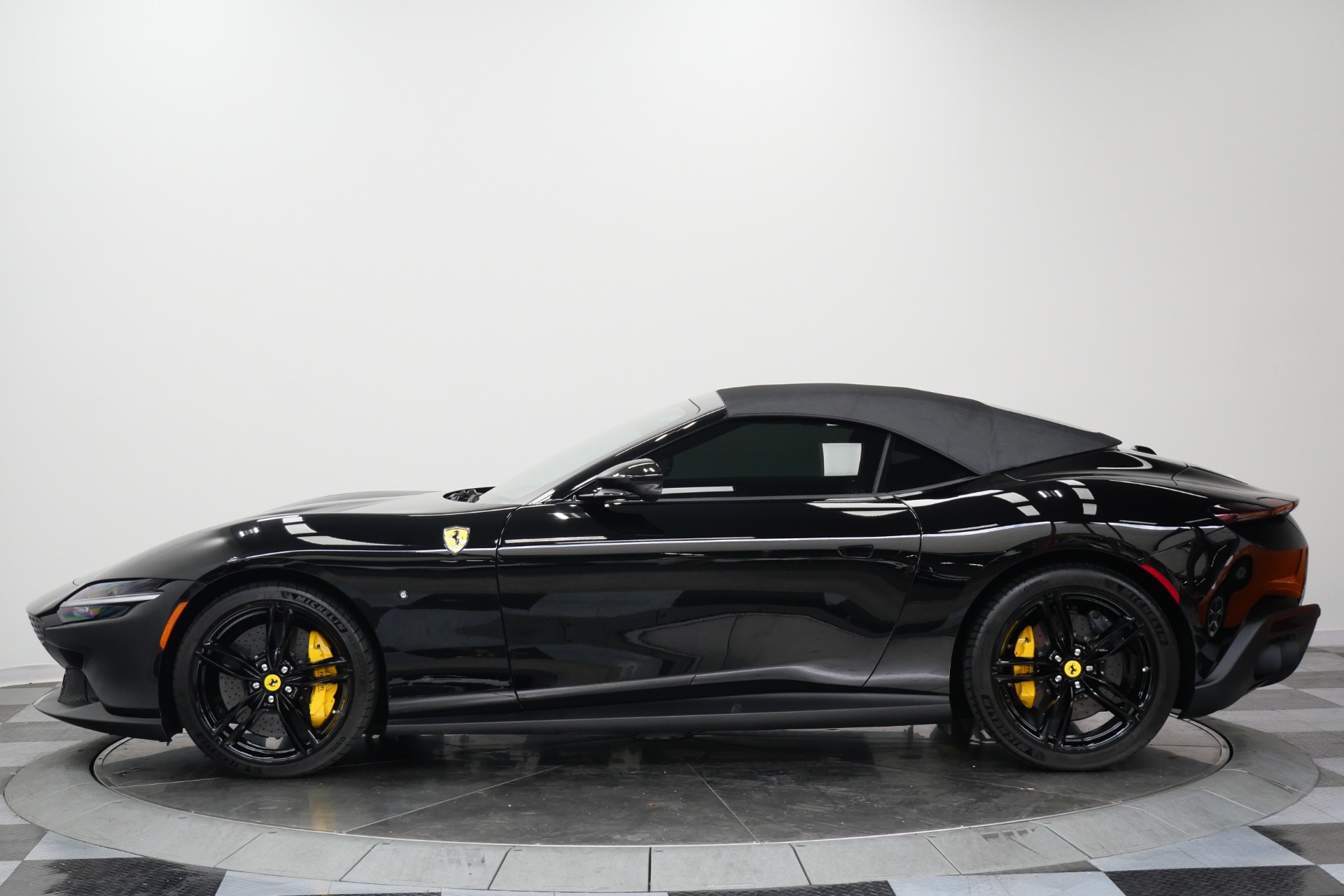 Ferrari Roma Spider -Carbon Fiber Interior Trim, Low Miles