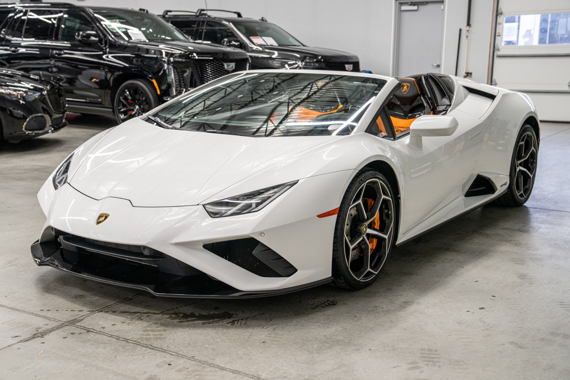 Lamborghini Huracan EVO RWD Spyder -Two Tone Interior, 602 Horsepower
