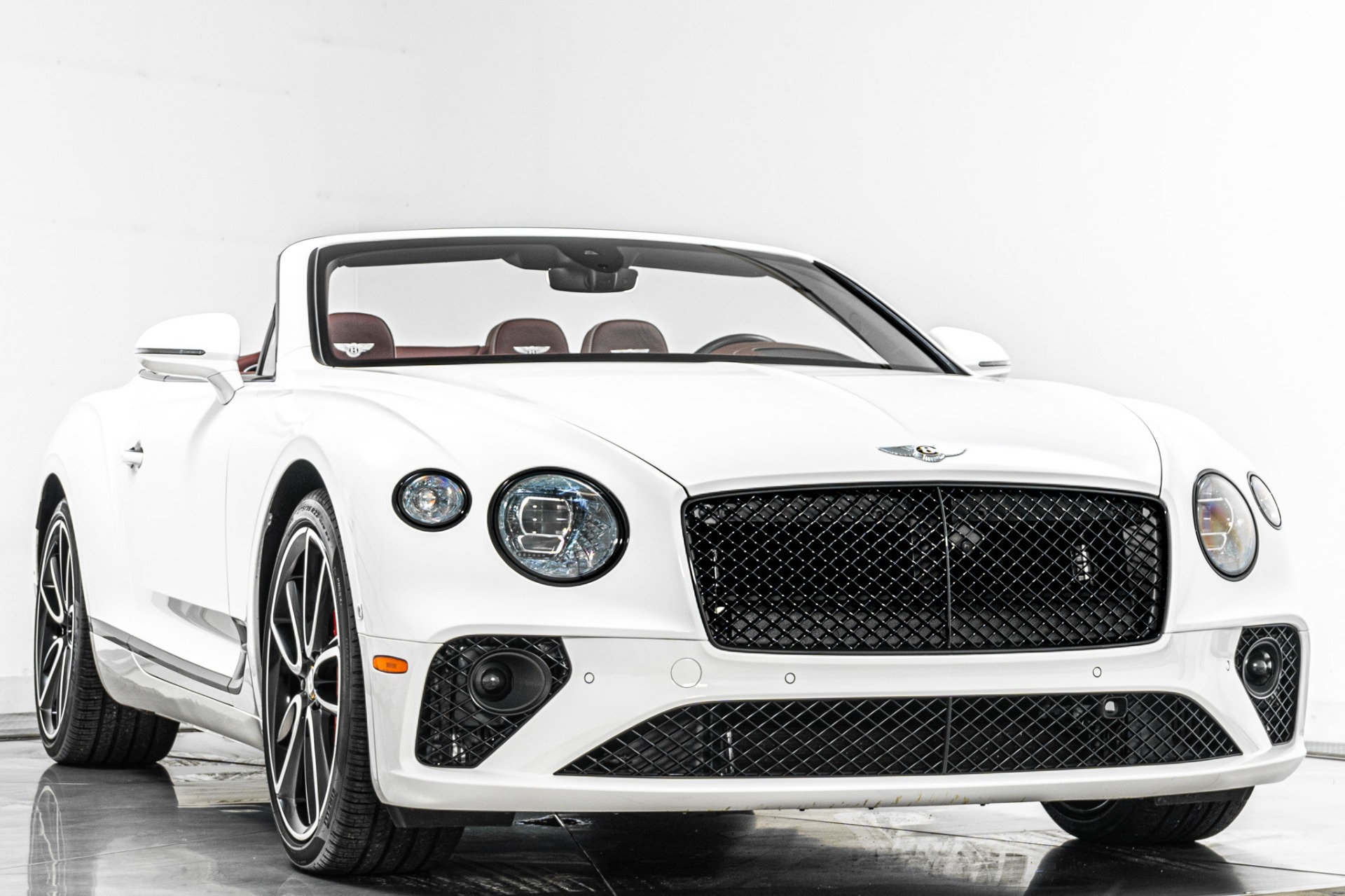 Bentley Continental GTC V8 -Mulliner, Front Seat Comfort Specifications, Naim Audio