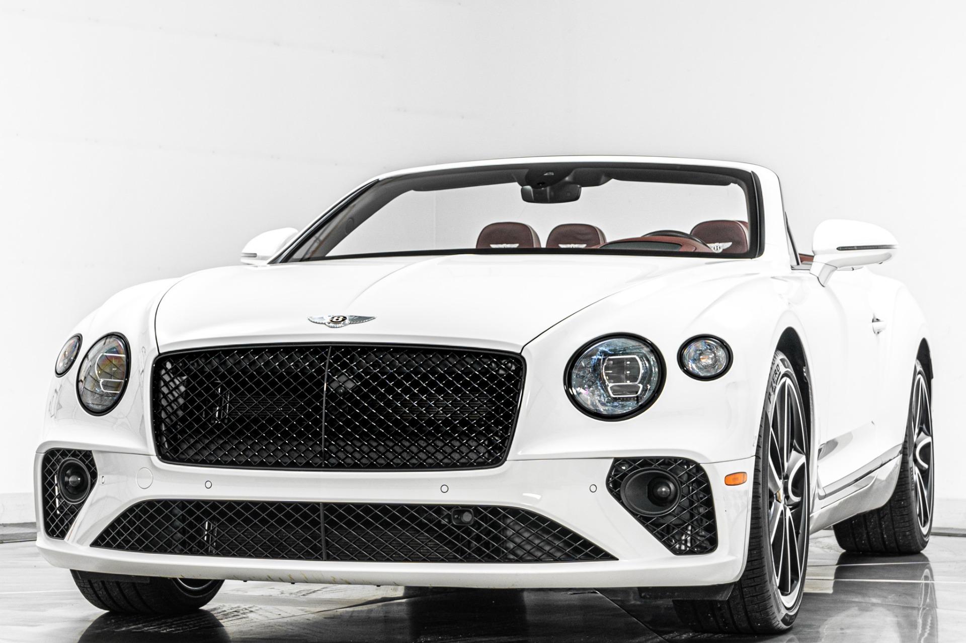 Bentley Continental GTC V8 -Mulliner, Front Seat Comfort Specifications, Naim Audio