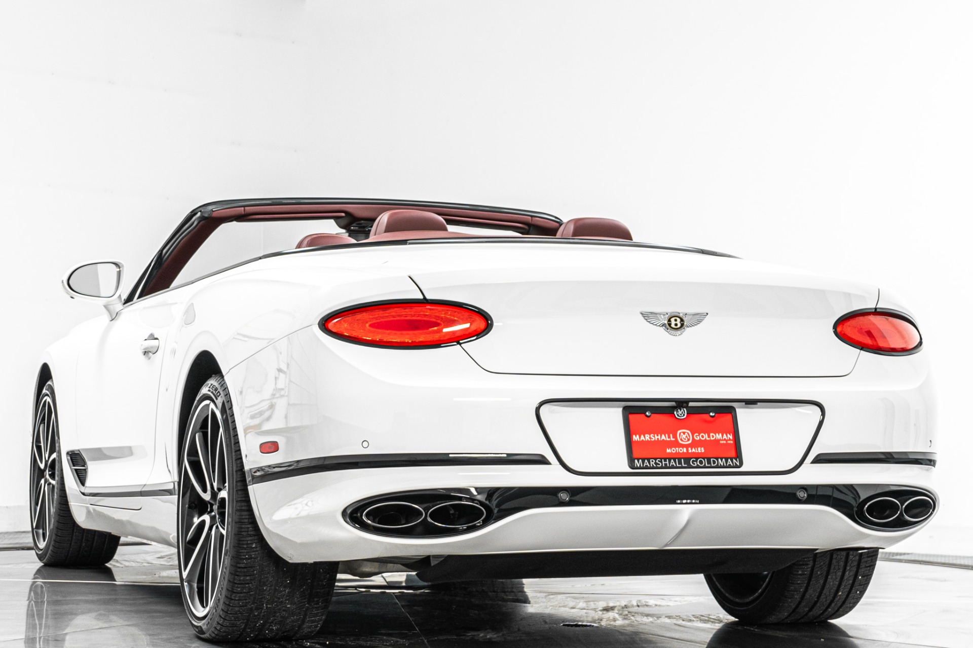 Bentley Continental GTC V8 -Mulliner, Front Seat Comfort Specifications, Naim Audio
