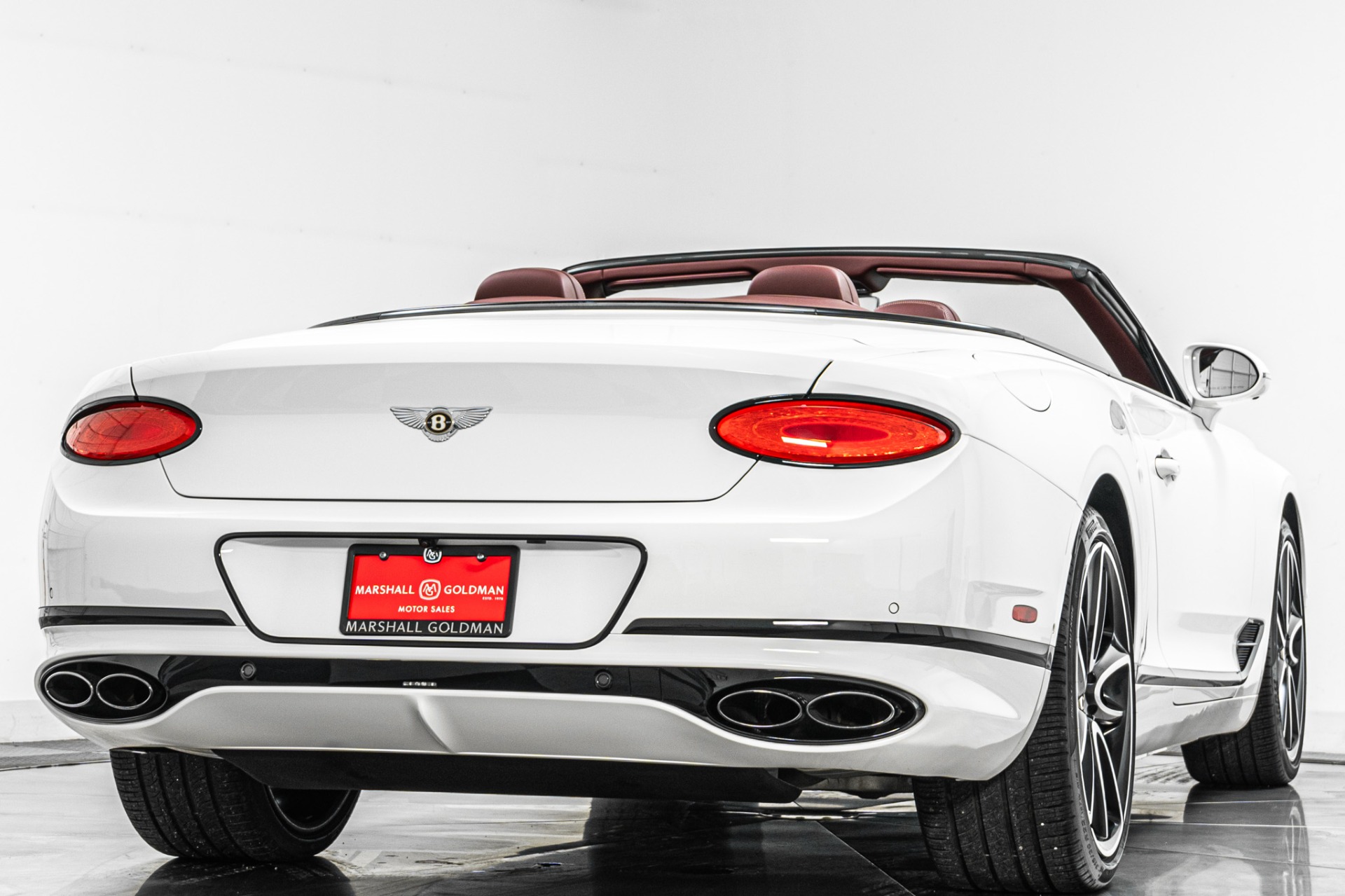 Bentley Continental GTC V8 -Mulliner, Front Seat Comfort Specifications, Naim Audio