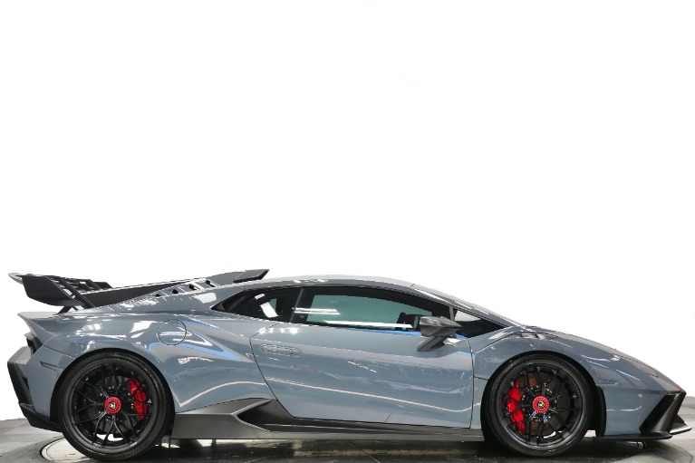 Lamborghini Huracan STO -VF Supercharger, HRE Carbon Fiber Wheels