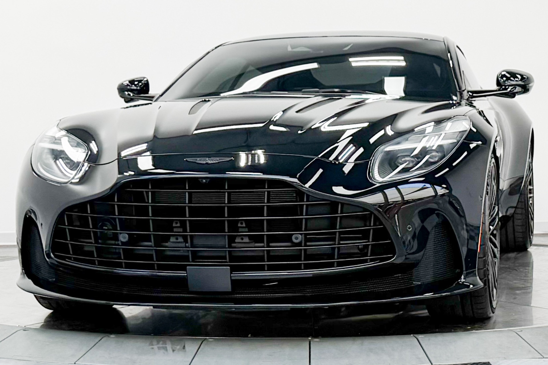 Aston Martin DB12 V8 -Very Low Miles, 671 Horsepower