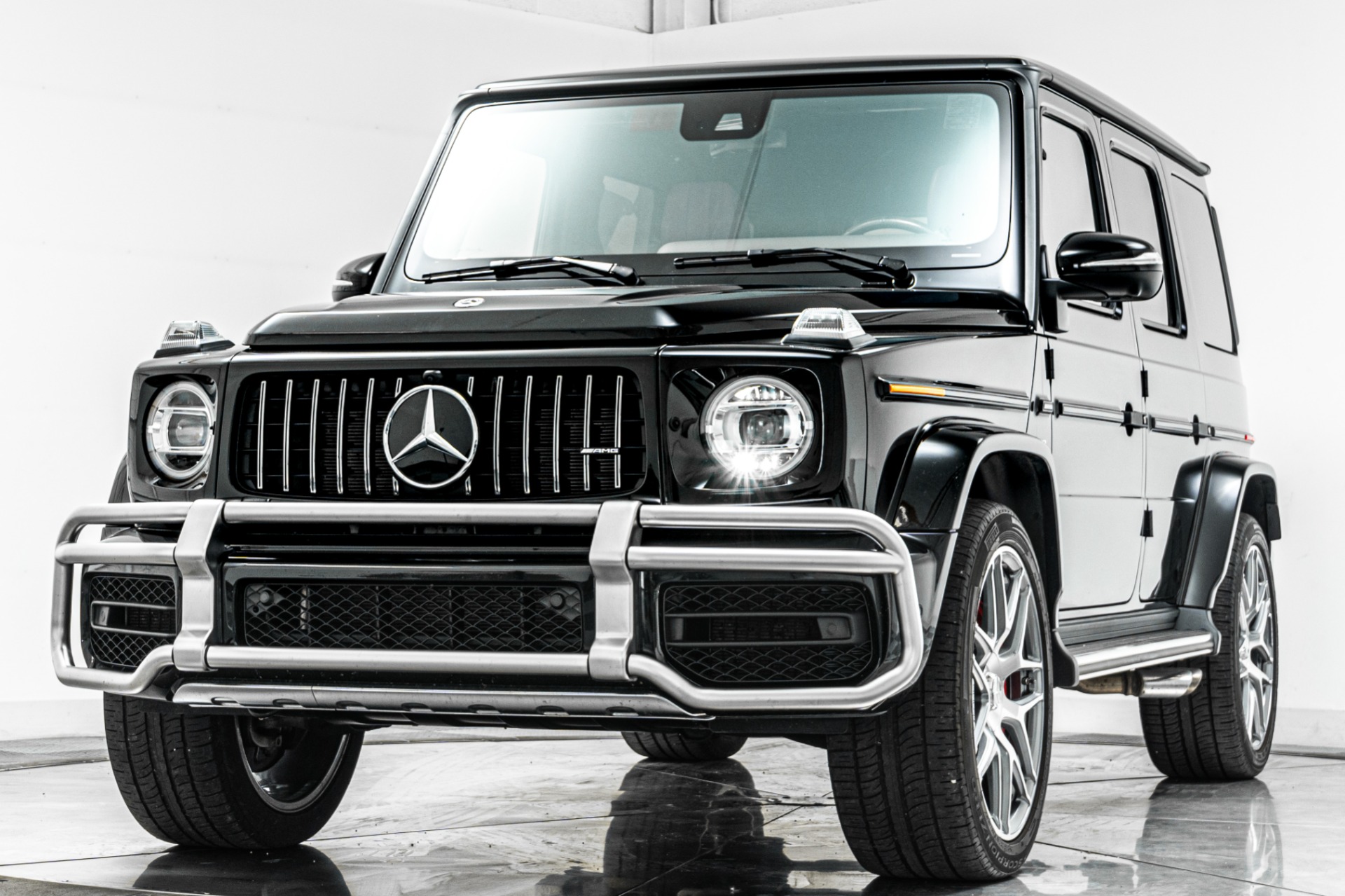 Mercedes-Benz G63 AMG -AMG Performance Package, Exclusive Interior Package Plus