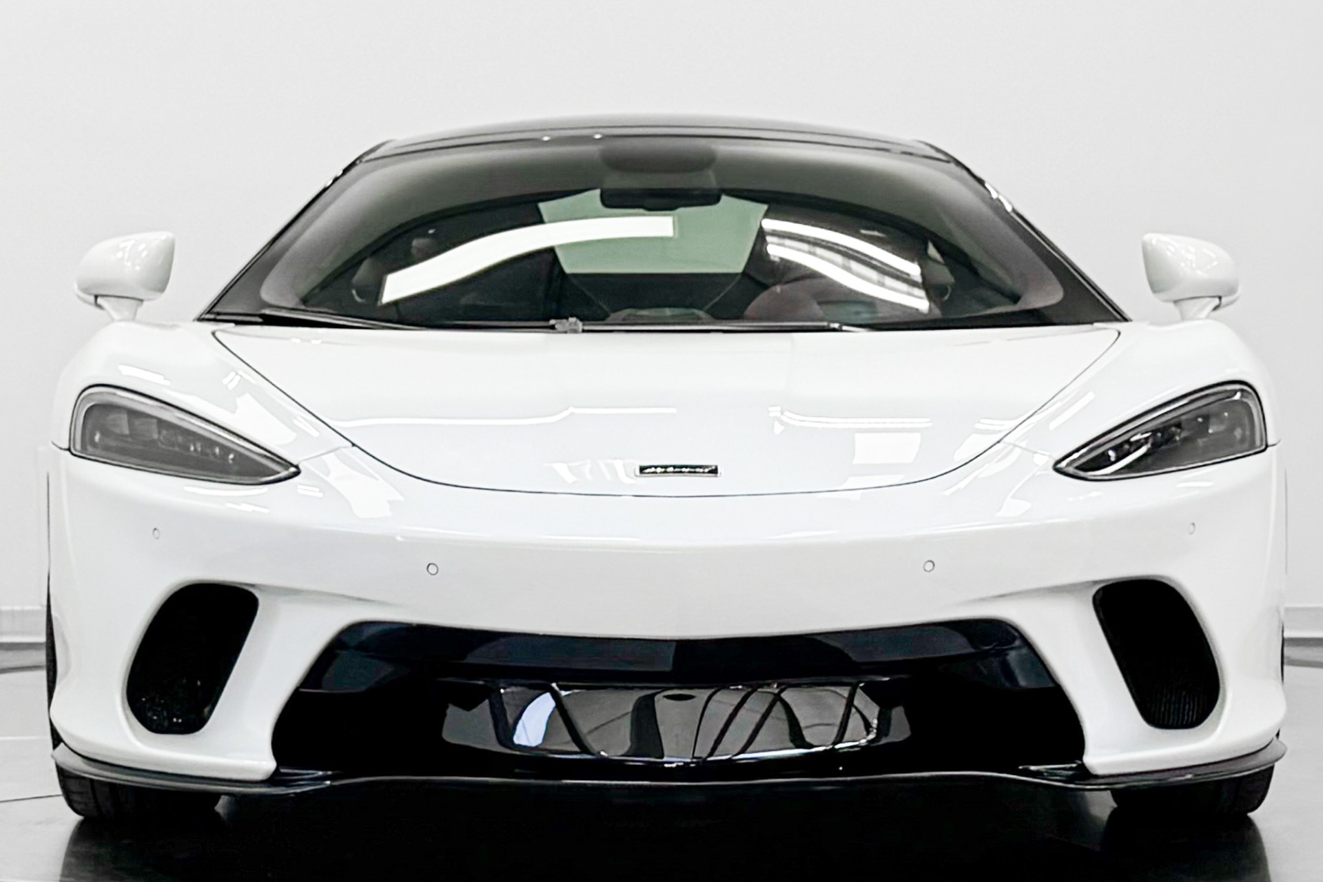 McLaren GT -Leather And Alcantara Interior, Bowers And Wilkins Audio