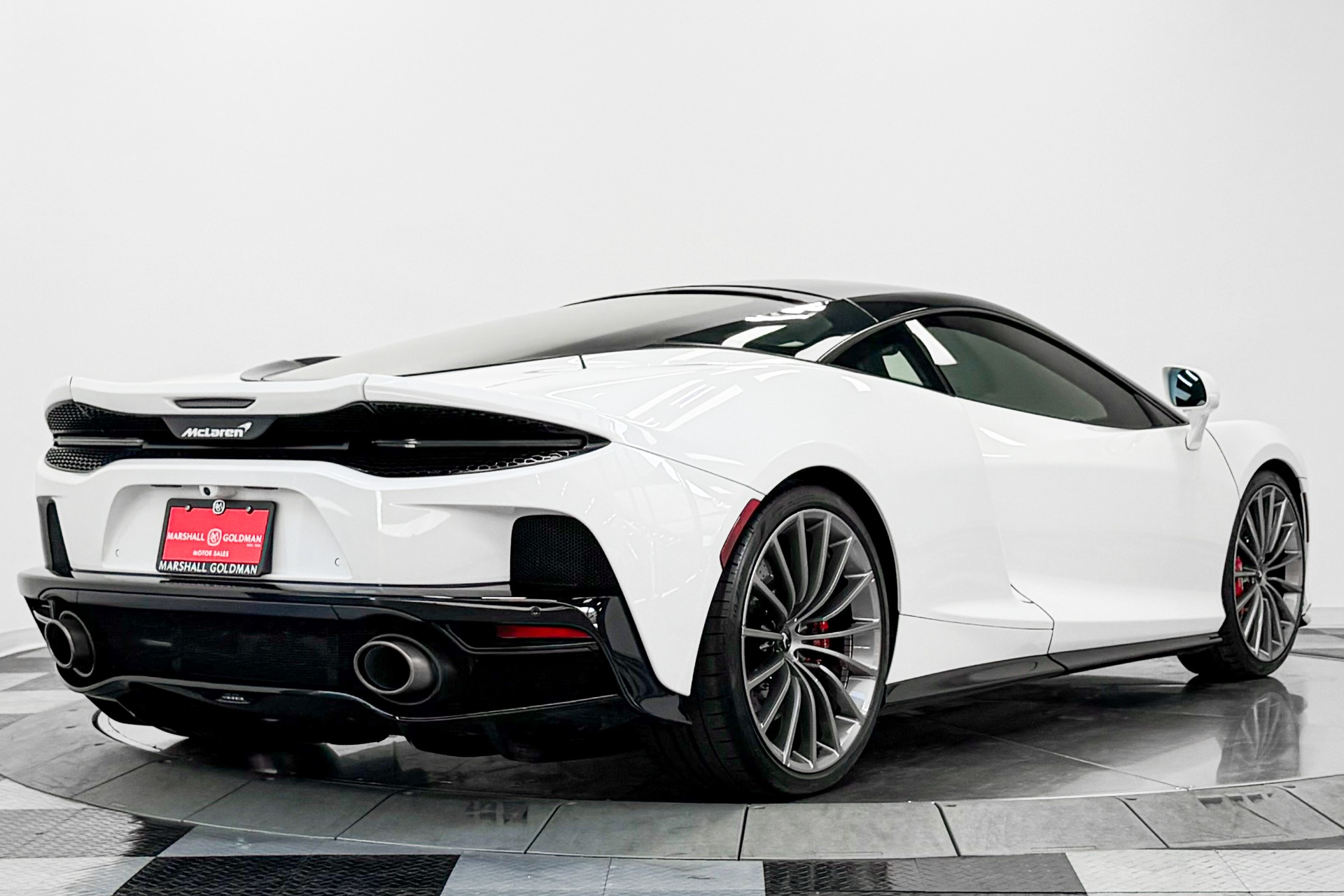 McLaren GT -Leather And Alcantara Interior, Bowers And Wilkins Audio