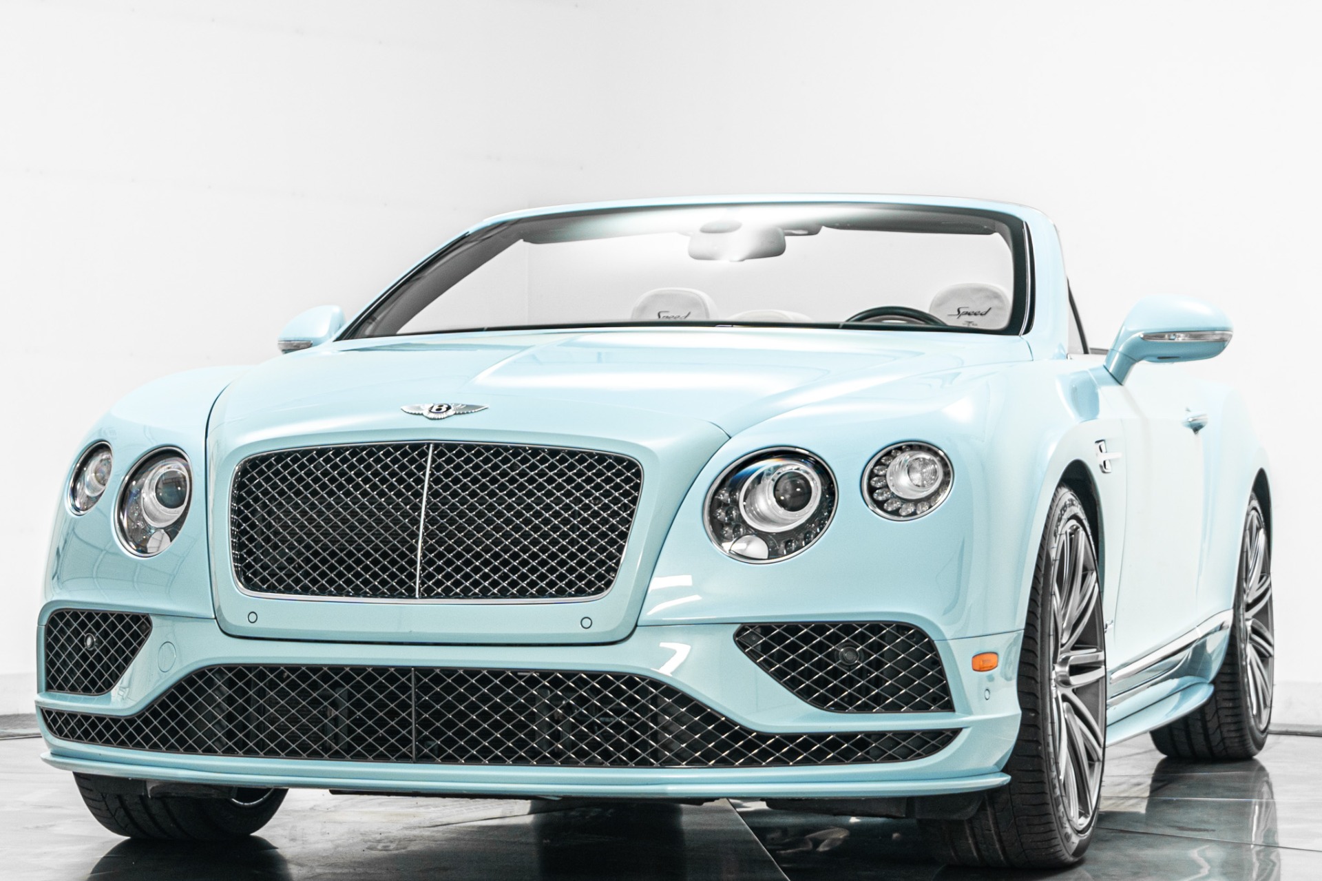 Bentley Continental GTC Speed -Low Miles, Beautiful Color, 626 Horsepower