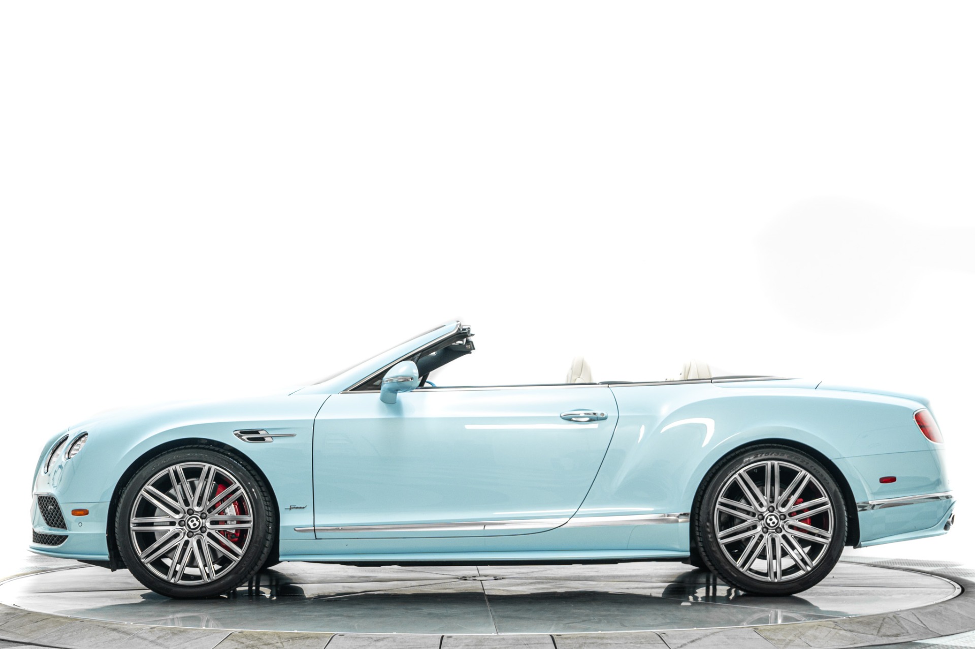 Bentley Continental GTC Speed -Low Miles, Beautiful Color, 626 Horsepower