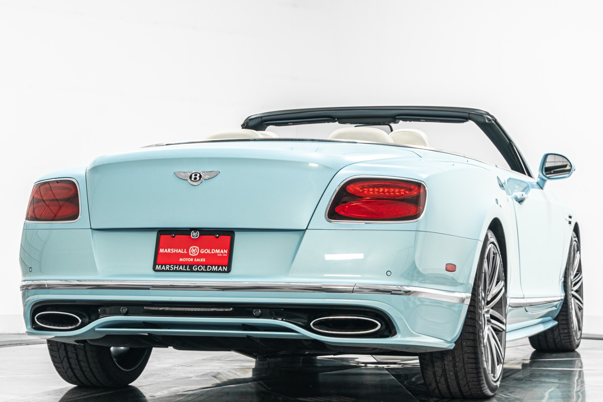 Bentley Continental GTC Speed -Low Miles, Beautiful Color, 626 Horsepower