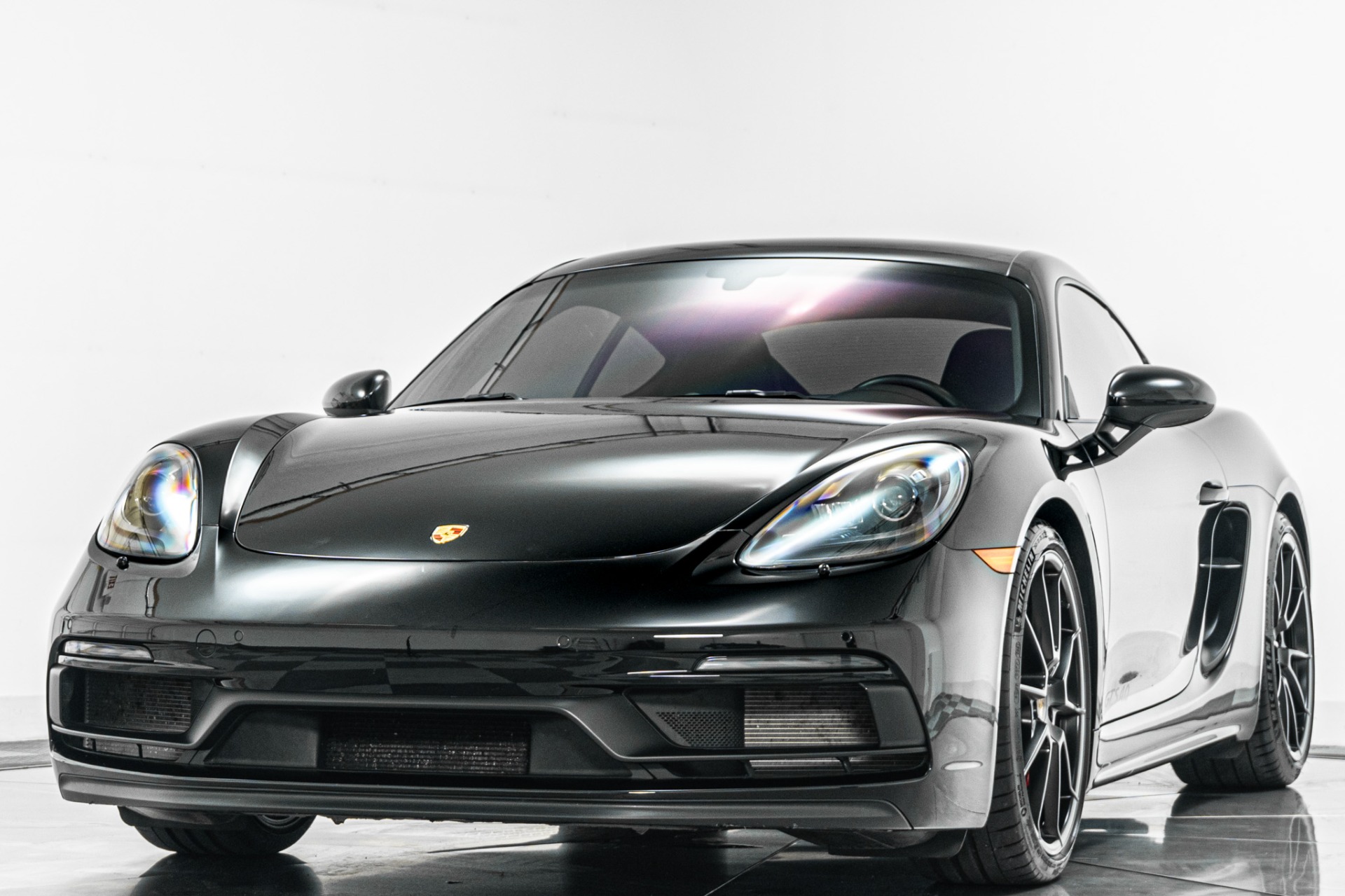 Porsche 718 Cayman GTS 4.0 -6 Speed Manual, Low Miles, Ventilated Seats