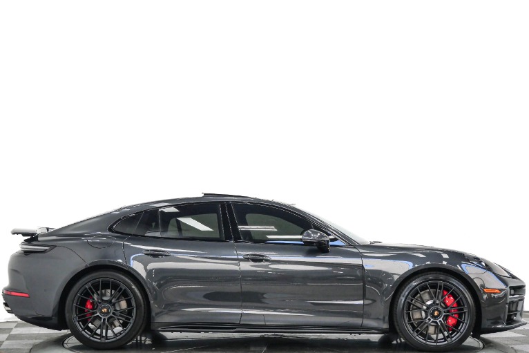 Porsche Panamera GTS -Premium Package, Assistance Package