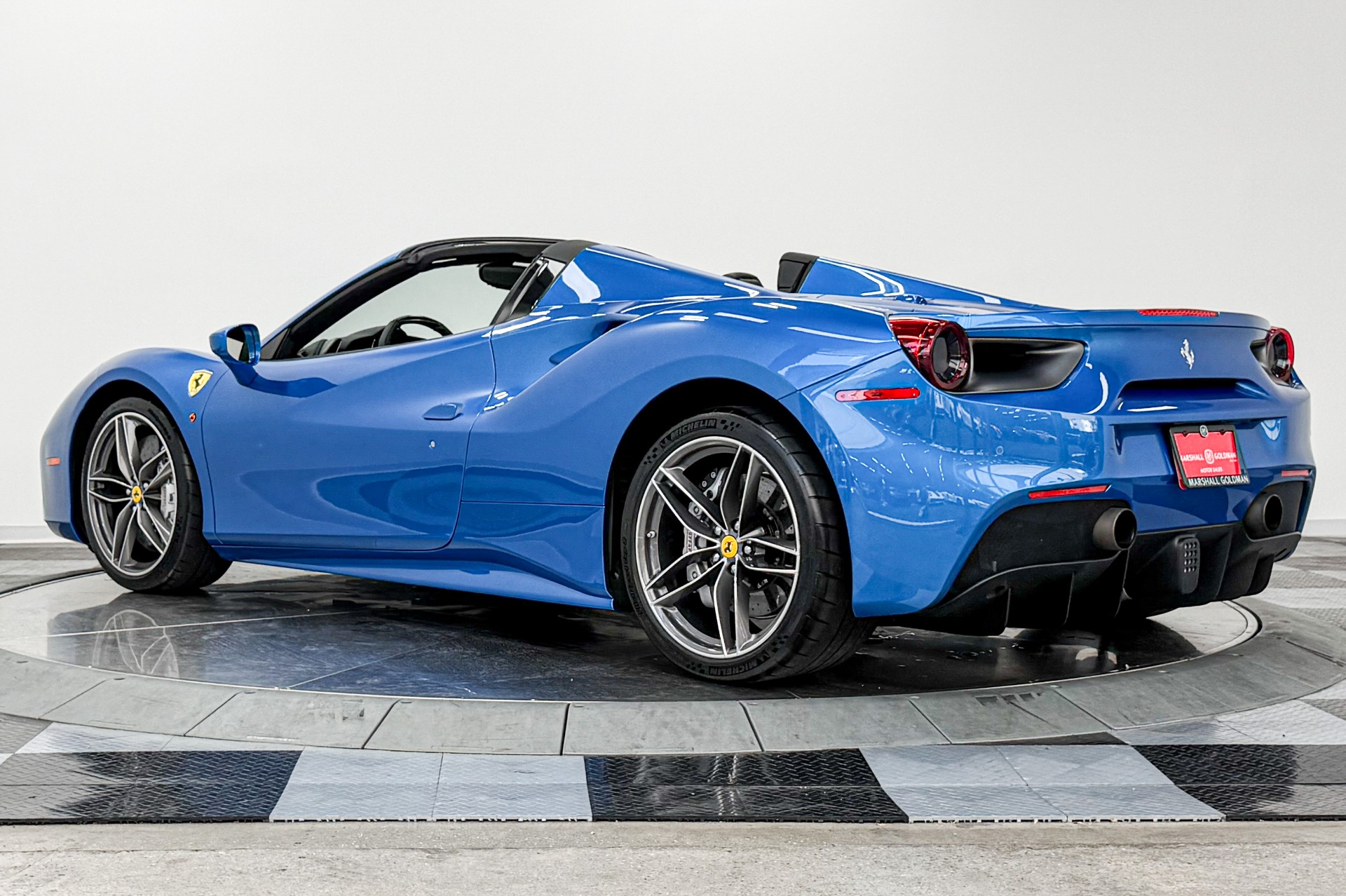 Ferrari 488 Spider -Very Low Miles, Special Paint Color, Daytona Seats