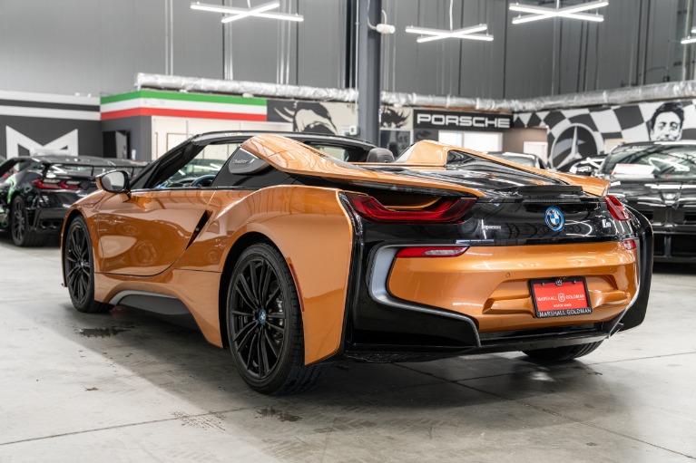BMW I8 Roadster -Extremely Low Miles, Tera World Package