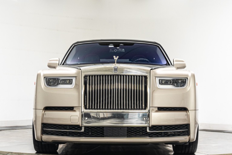 Rolls-Royce Phantom -The Phantom Package, Two-Tone Paint, Bespoke Audio