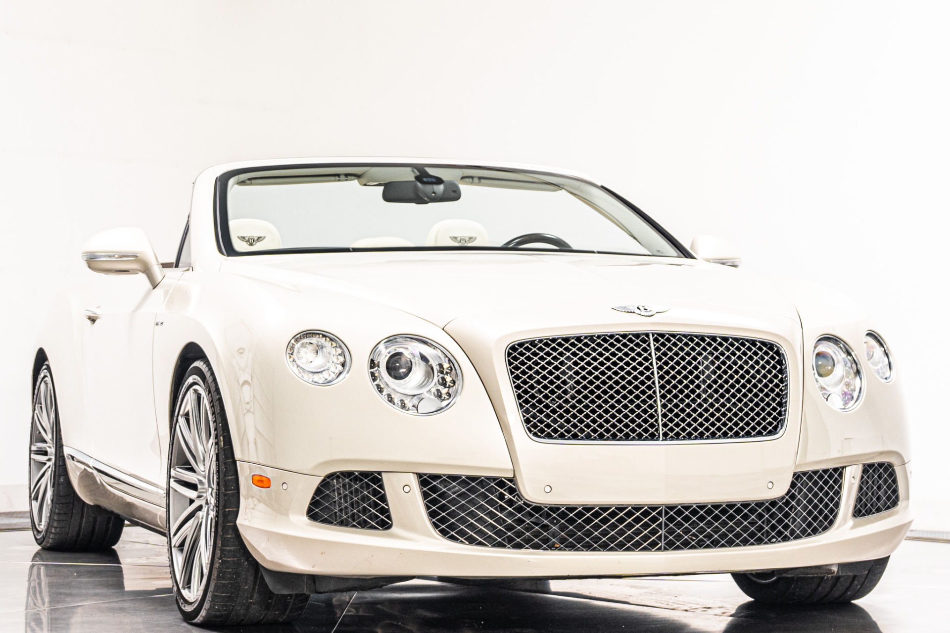 Bentley Continental GTC Speed -Low Miles, Extended Veneers, Classic Color Combination