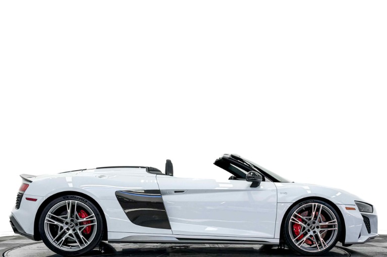 Audi R8 V10 Performance Spyder -Low Miles, Fresh Service, Leather Interior Package