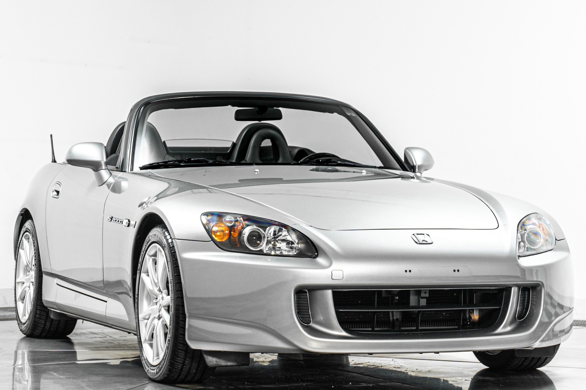 Honda S2000 -Very Low Miles, 2.2 Liter Engine