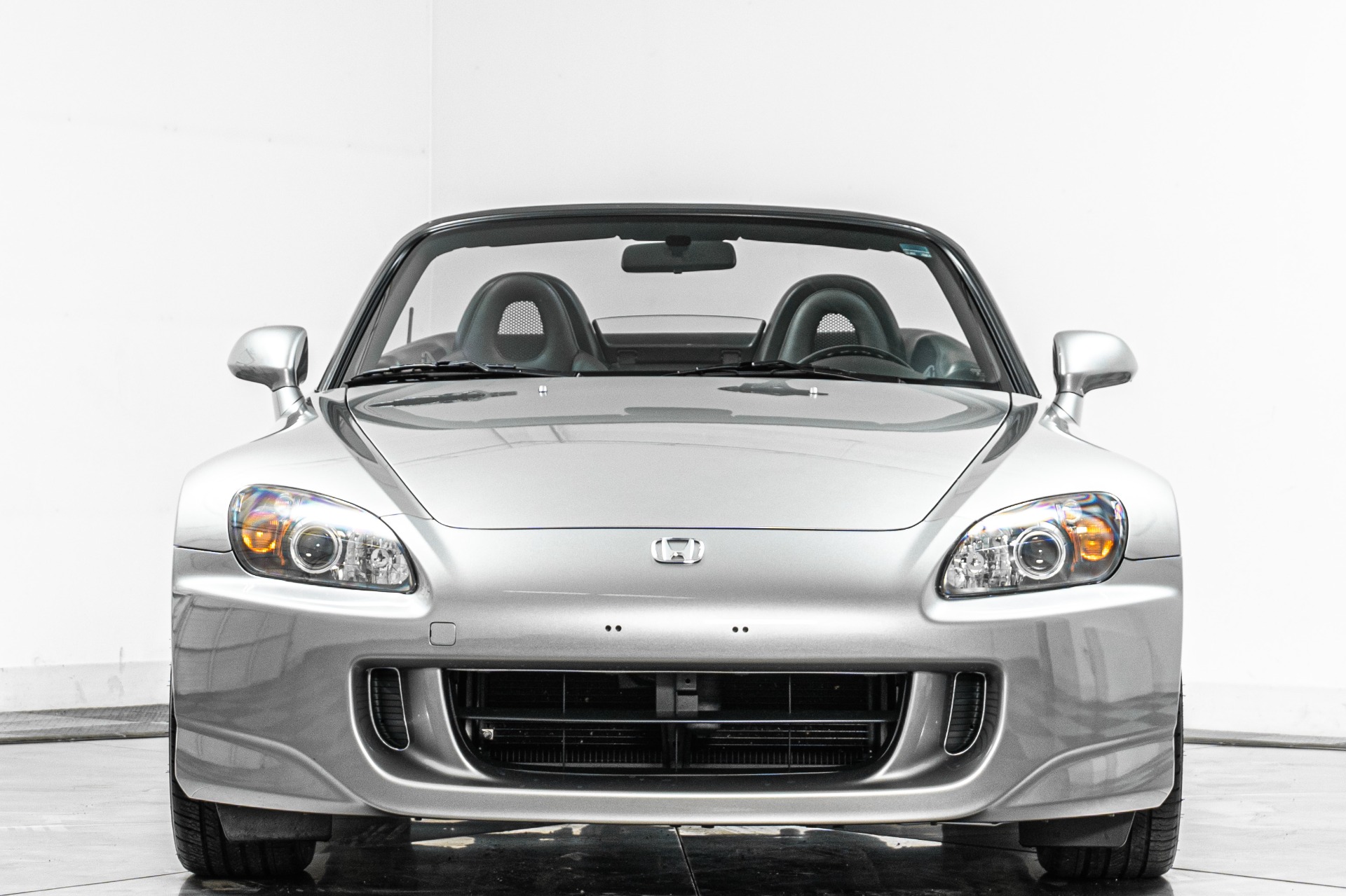 Honda S2000 -Very Low Miles, 2.2 Liter Engine