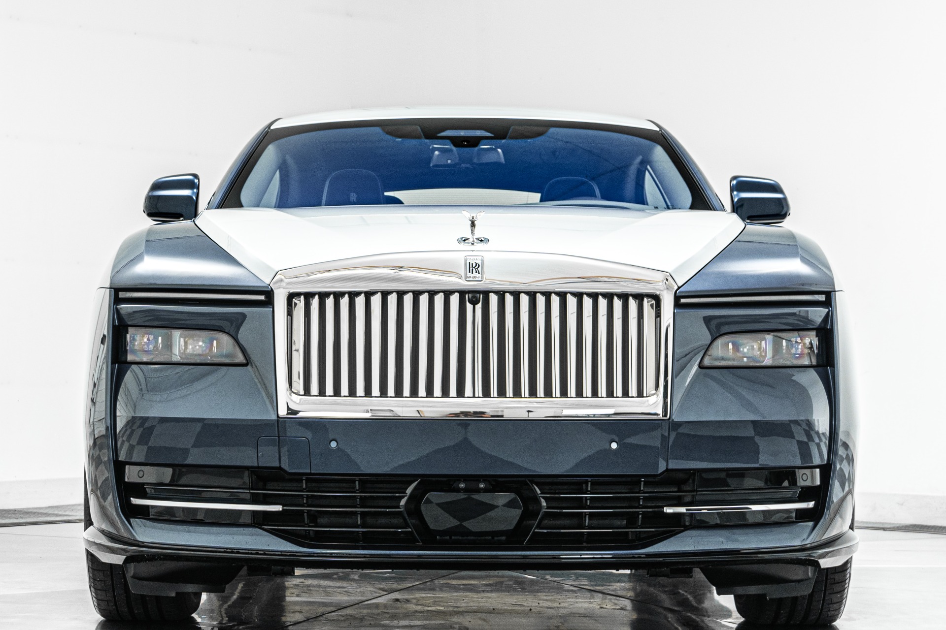 Rolls-Royce Spectre -Launch Package, Extremely Low Miles, Canadel Paneling