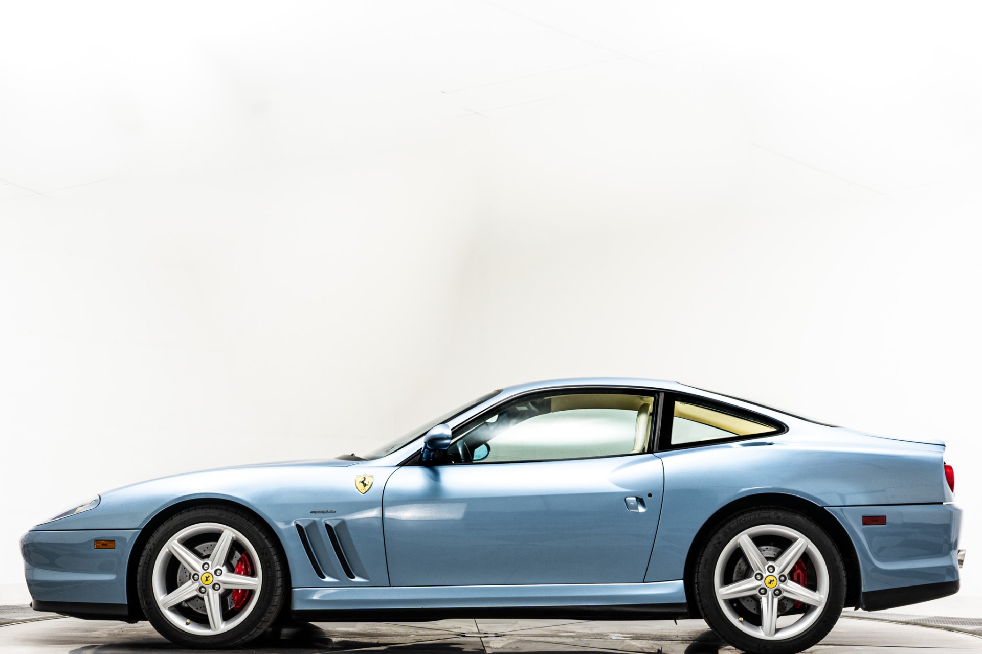Ferrari 575M Maranello -Fiorano Handling Package, Carbon Fiber Seats