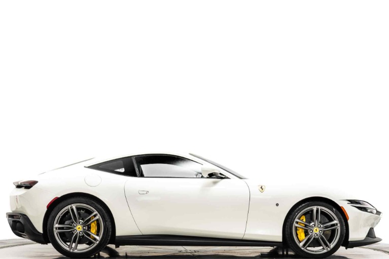 Ferrari Roma -Two-Tone Interior, Carbon Fiber Interior Trim, JBL HiFi
