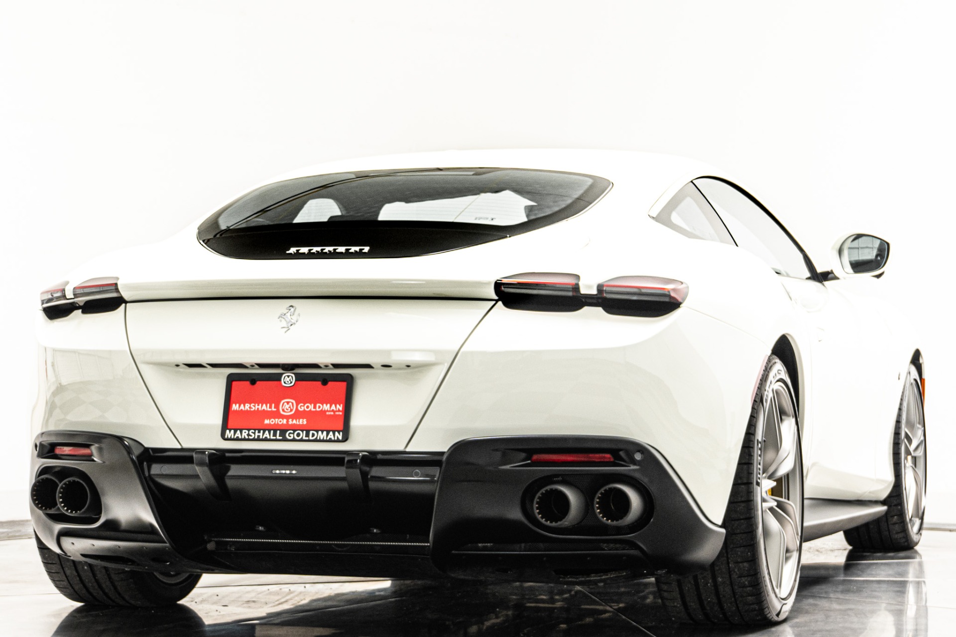 Ferrari Roma -Two-Tone Interior, Carbon Fiber Interior Trim, JBL HiFi