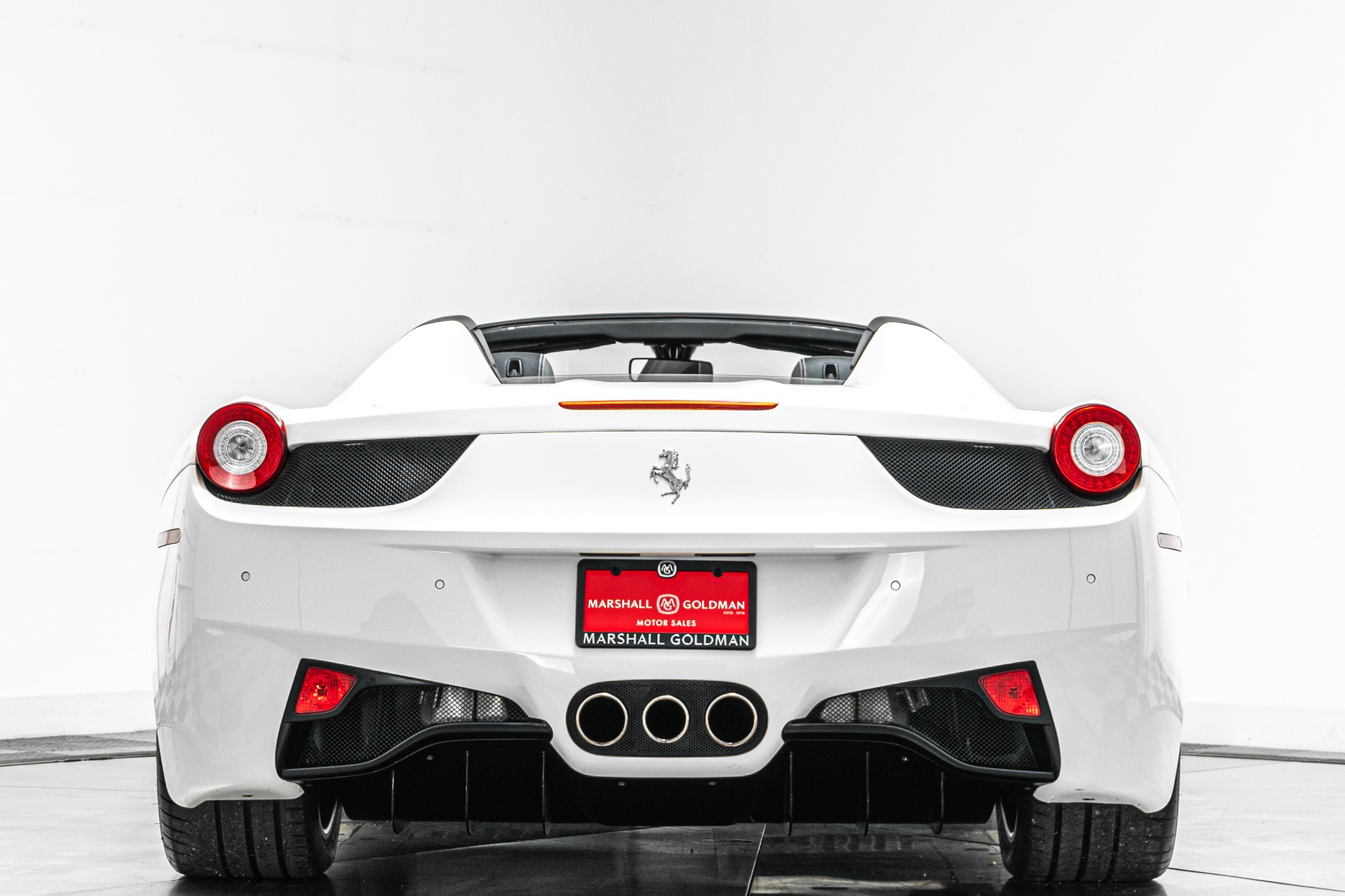 Ferrari 458 Spider -Low Miles, Carbon/Leather Steering Wheel With LEDs
