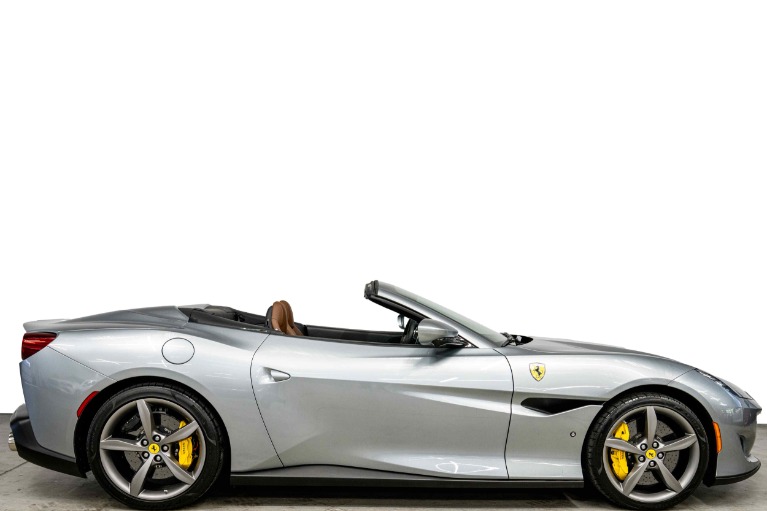 Ferrari Portofino -591 Horsepower, Magneride Suspension, Great Color Combination Ferrari Portofino -591 Horsepower, Magneride Suspension, Great Color Combination