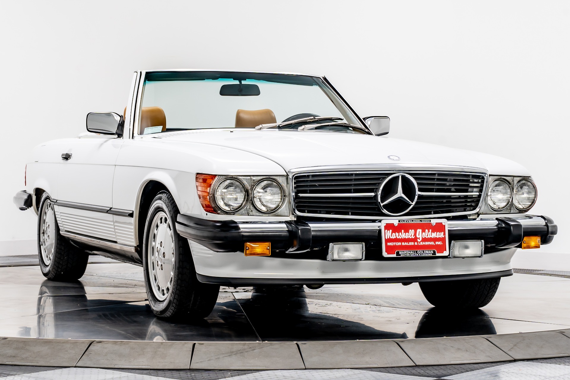 Used 19 Mercedes Benz 560 Sl For Sale 78 900 Marshall Goldman Cleveland Stock W560slwp Used 19 Mercedes Benz 560 Sl For Sale 78 900 Marshall Goldman Cleveland Stock W560slwp