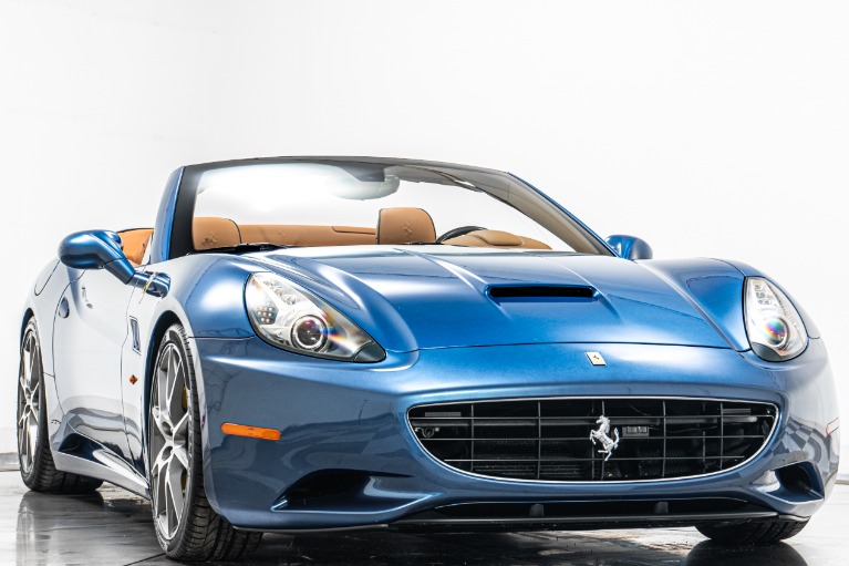 Ferrari California -Daytona Seats, Sport Wheels, Low Miles, Rare Color