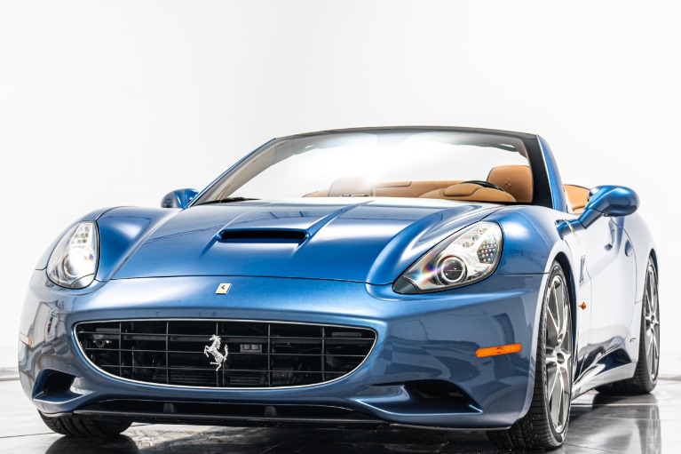 Ferrari California -Daytona Seats, Sport Wheels, Low Miles, Rare Color